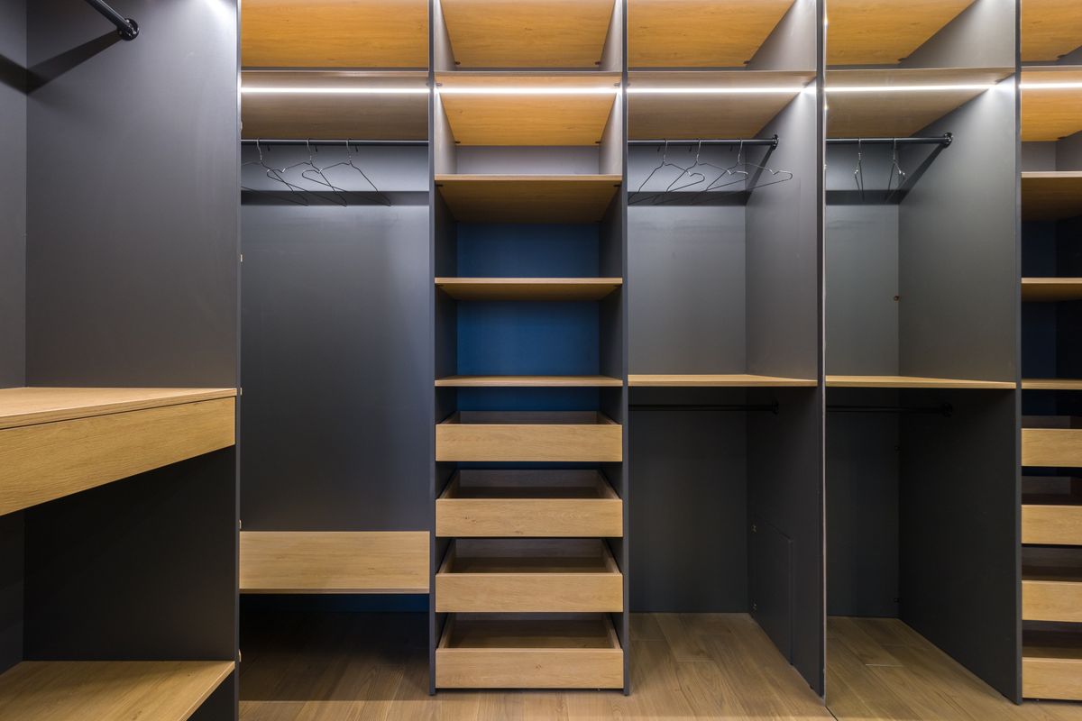Sfeerbeeld van een maatwerk kastenwand